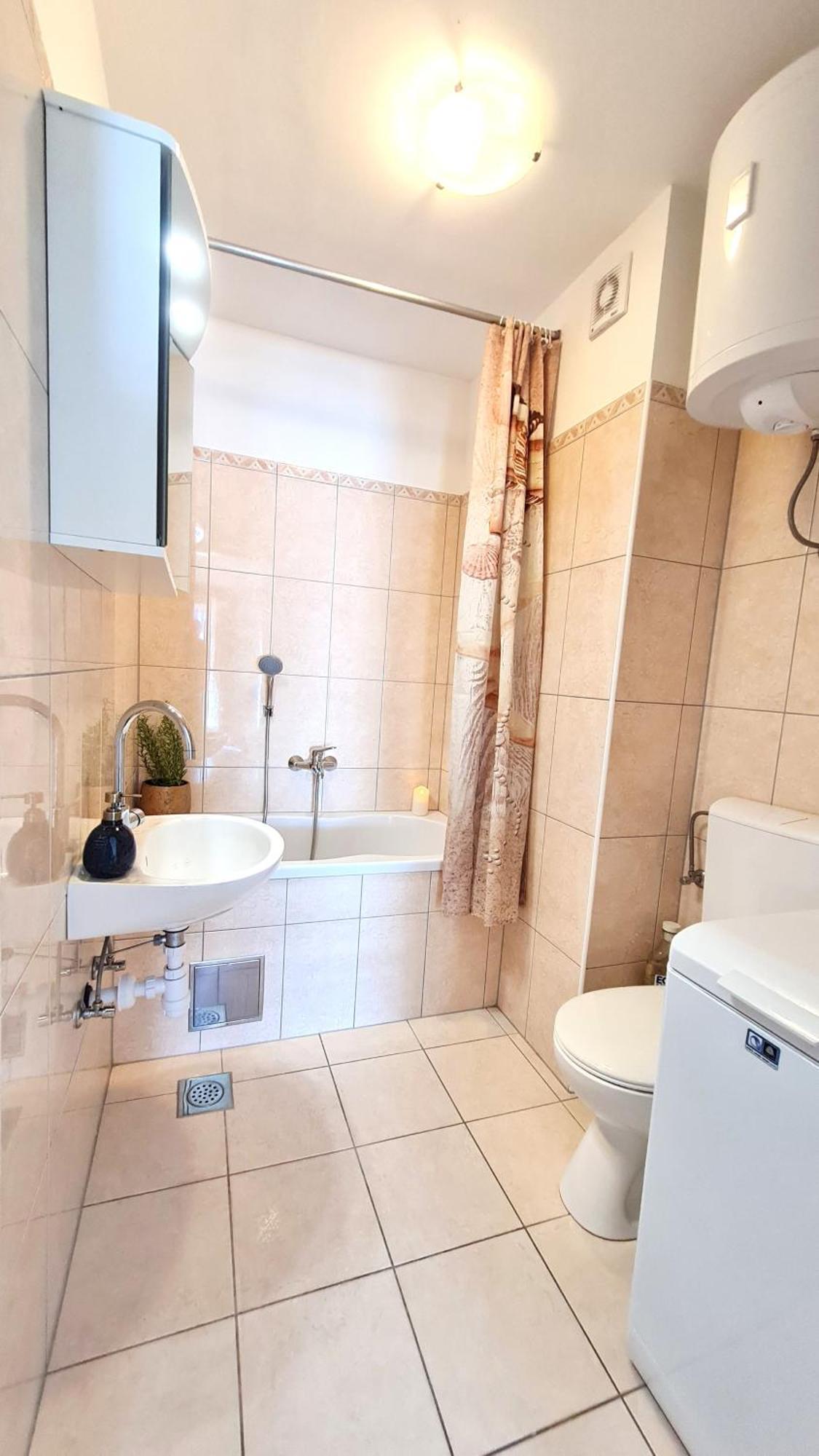 Ferienwohnung Sea View Znjan Split Exterior foto