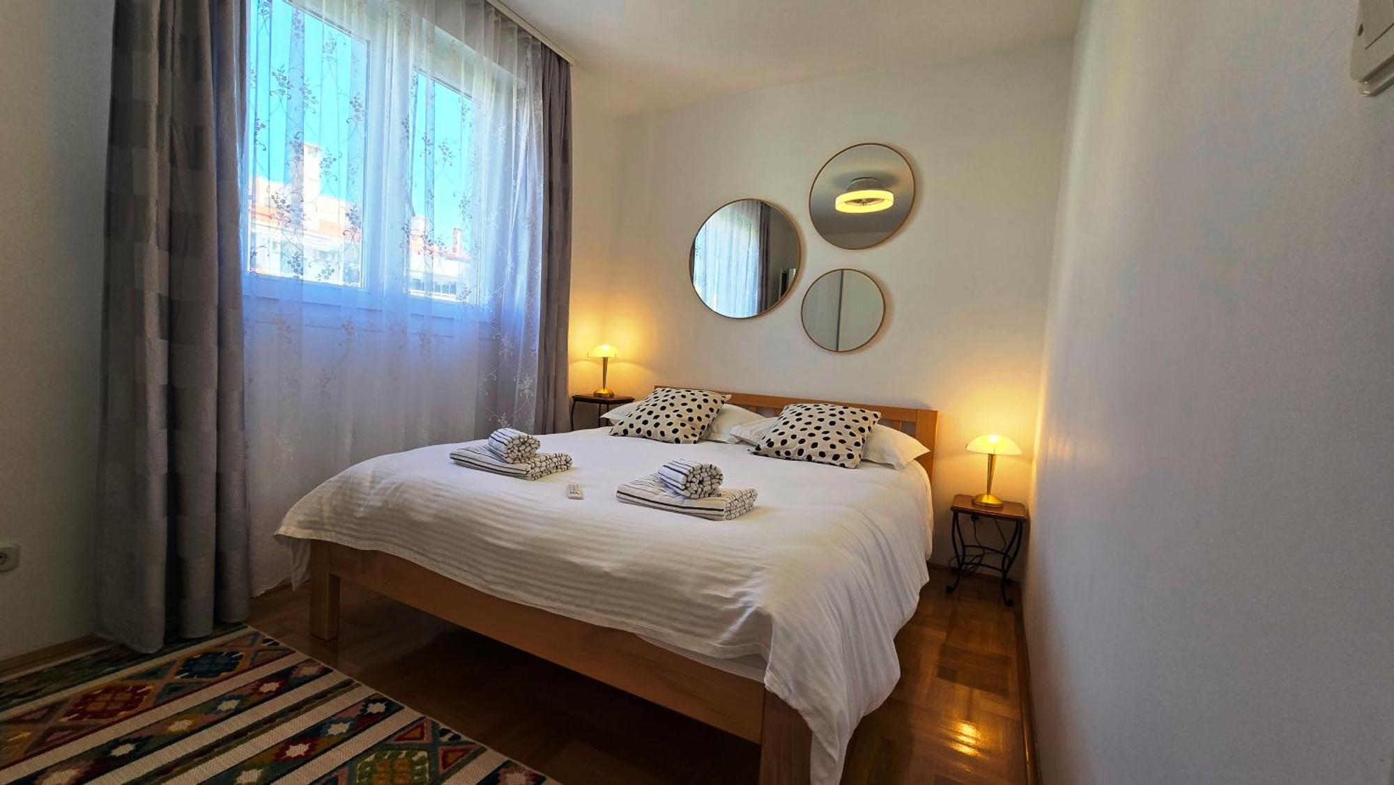 Ferienwohnung Sea View Znjan Split Exterior foto